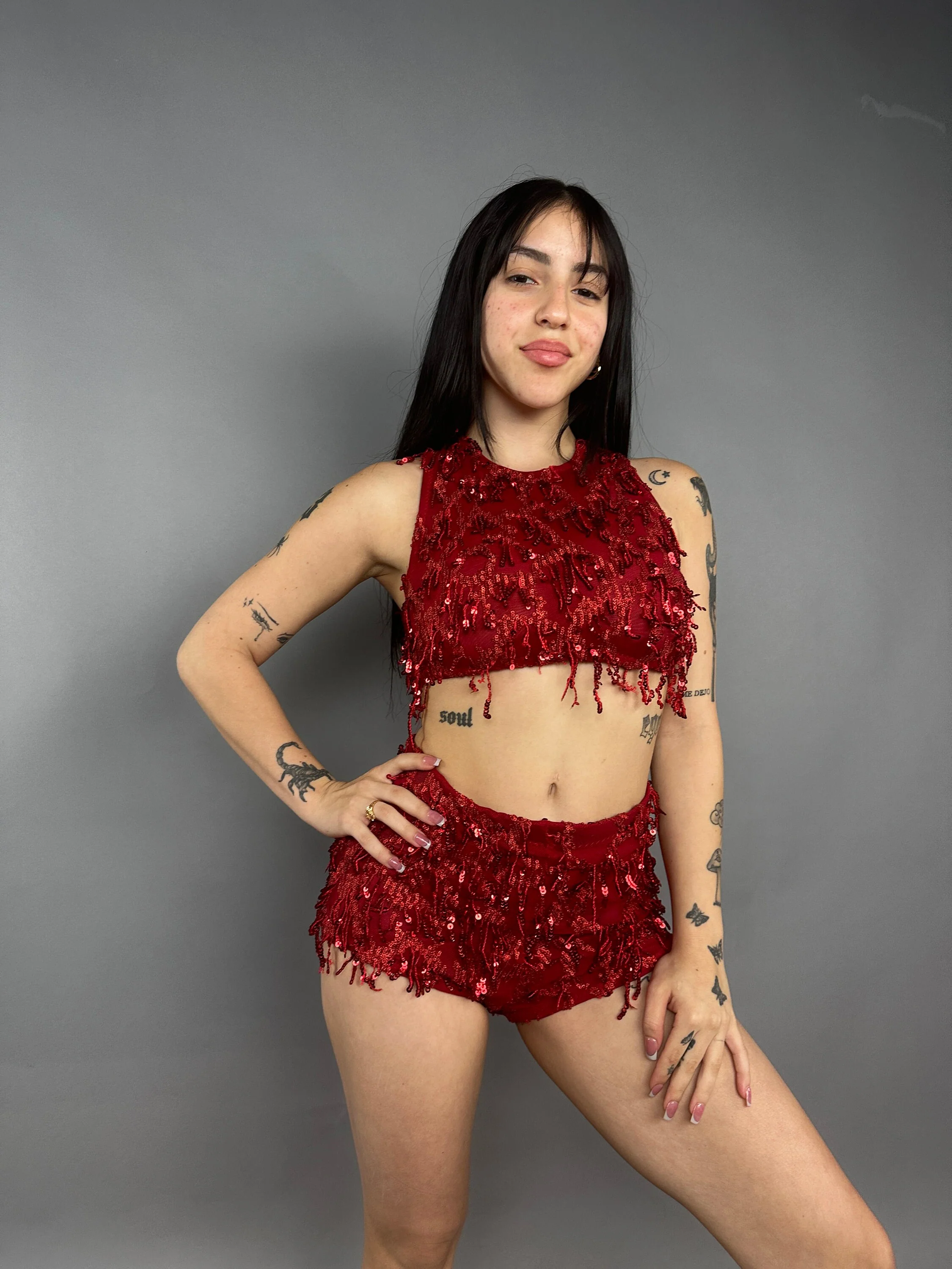 Red Sequin Fringe Dance Costume, Textured Spandex Set, Scoop Neck Crop Top and High Waist Shorts, Pole Dance Outfit, Rave Wear - Image 9
