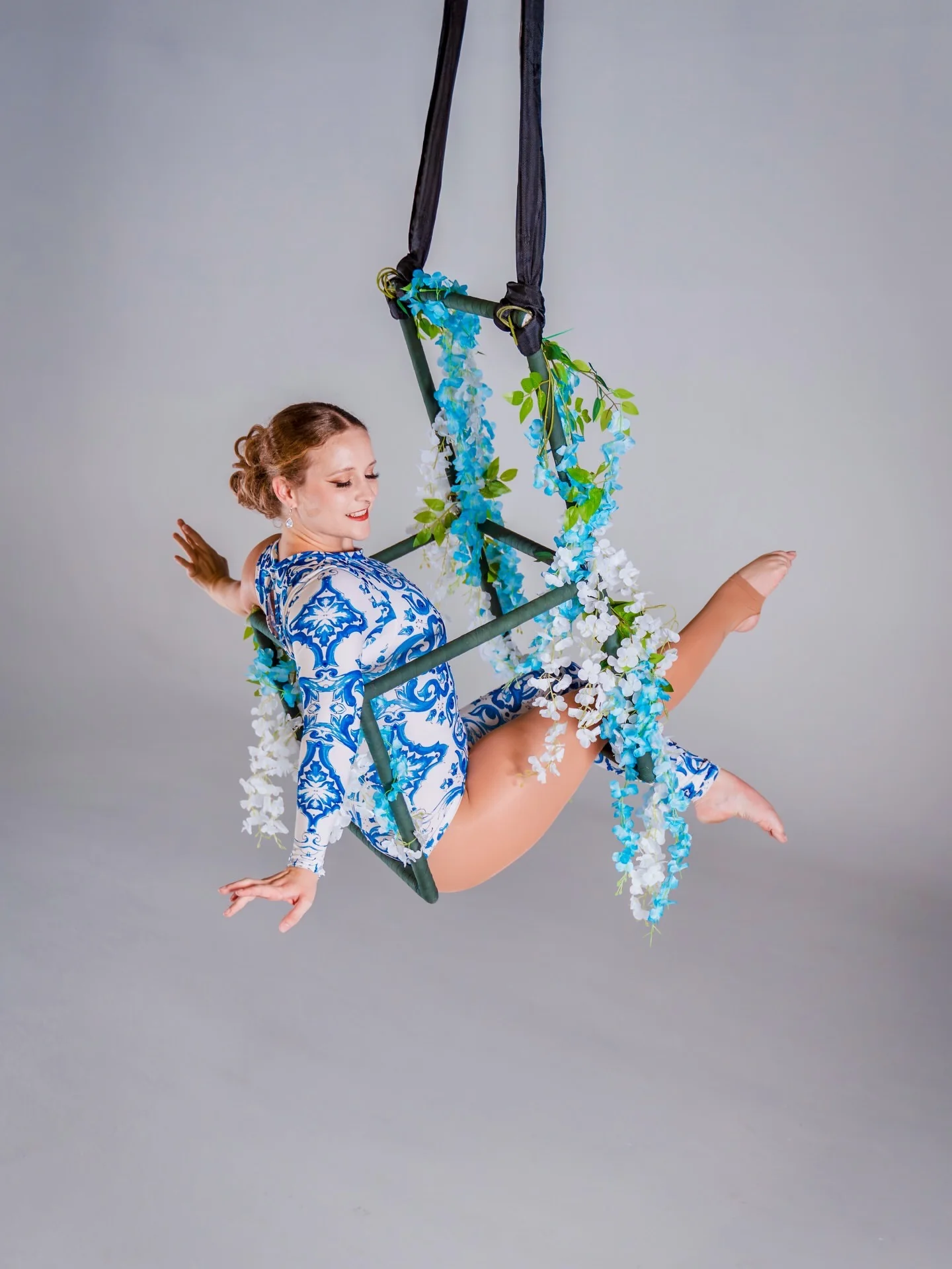 Asymmetrical Catsuit for Performers, Blue & White Porcelain Print Bodysuit, One Sleeve One Leg Jumpsuit in Stretch Spandex Fabric, Baroque Scroll Pattern Unitard for Dance & Events - Image 9
