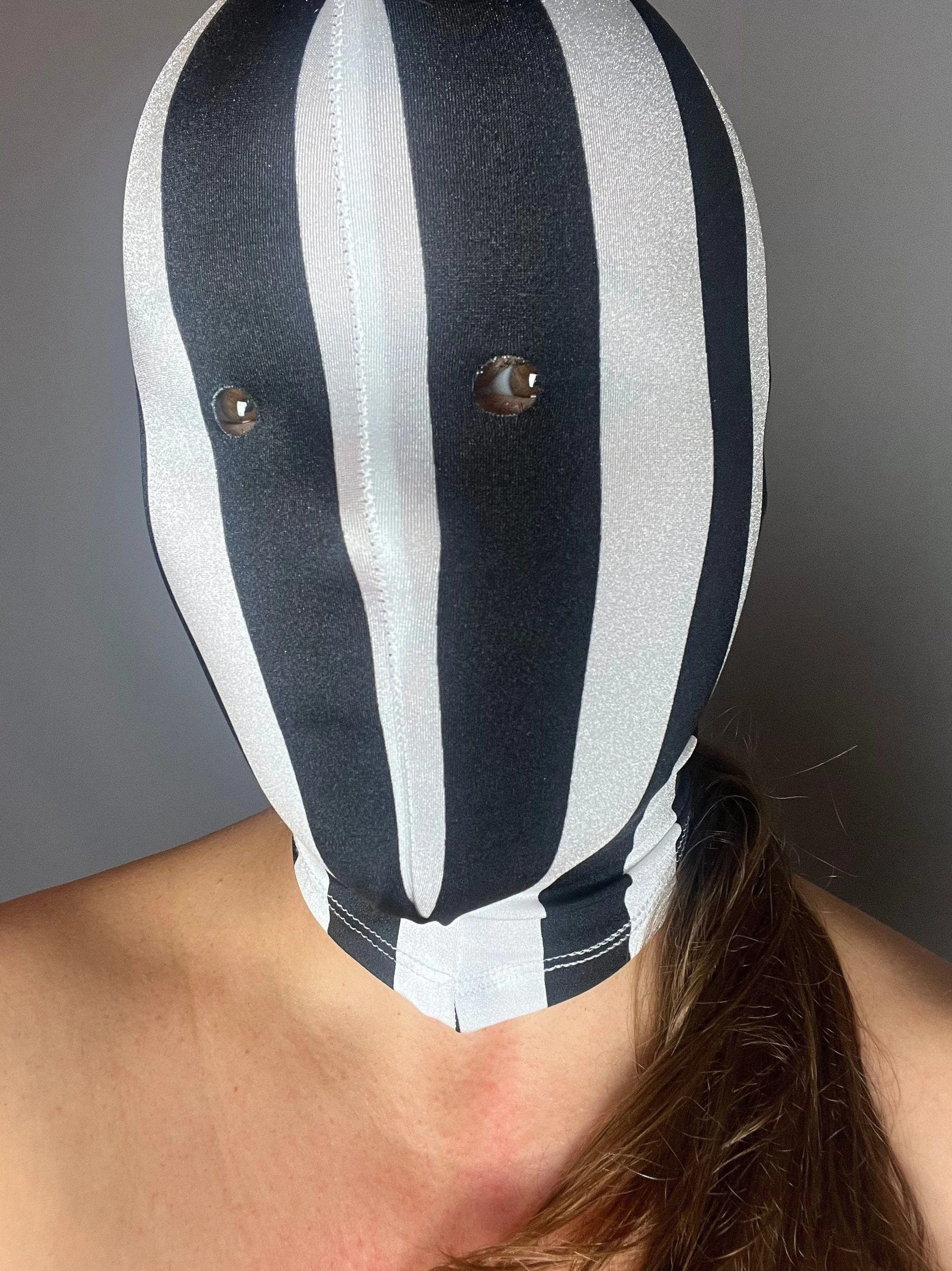 Black and White Striped Headpiece, Spandex Zentai Mask, Full Face Cover, Performance Headwear, Theatrical Costume, Alternative Balaclava - Image 6
