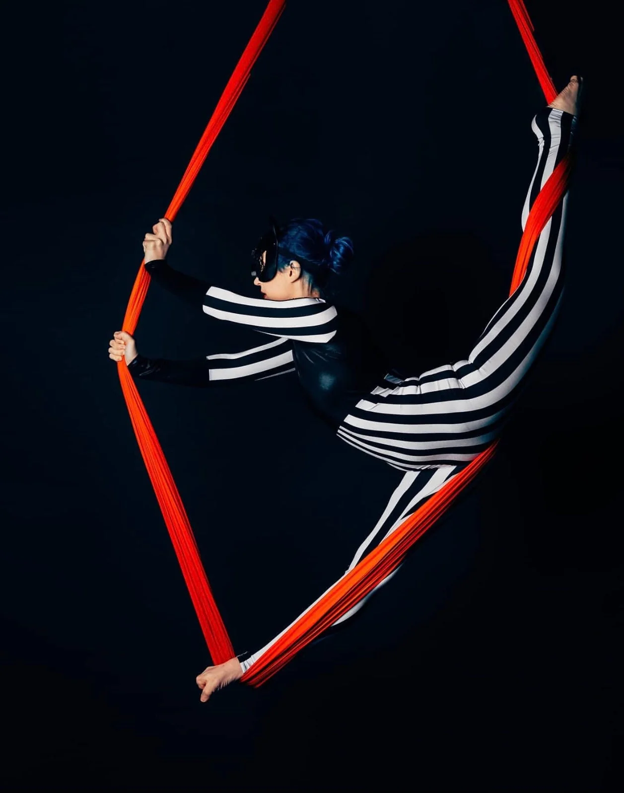 Black and White Striped Jumpsuit, Round Neck, Full Sleeves - Image 3